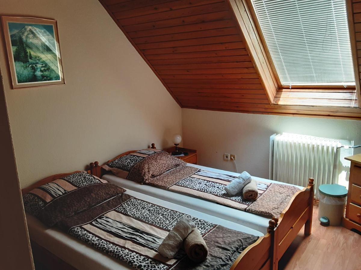 St.Hubertus Vendèglő&Panzió Hévíz Exterior foto